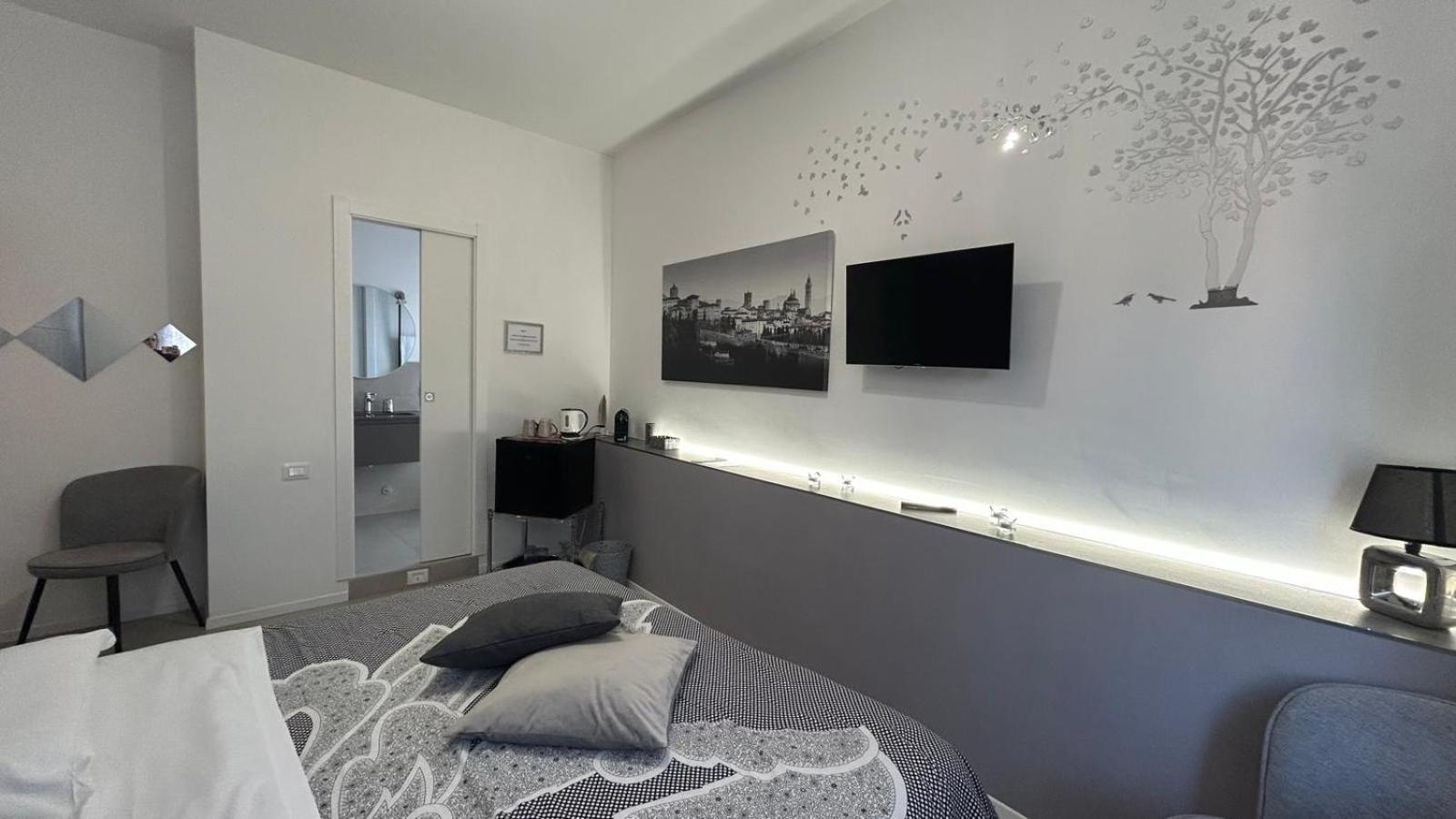 Comfort Accommodation Suite & Le Camere Bergamo Eksteriør billede